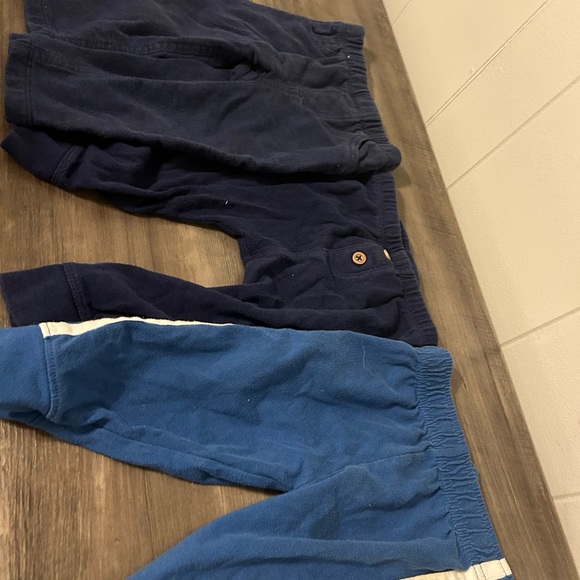 Newborn boy lot 60$ for all items. Like new condition barley worn - Picture 10 of 11